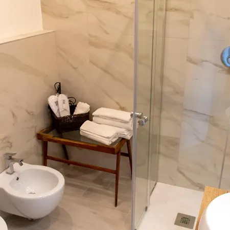 Couette-café Antelima 4*